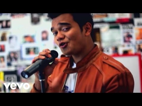 download lagu mp3 mp4 Alif Satar Abdul, download lagu Alif Satar Abdul gratis, unduh video klip Alif Satar Abdul