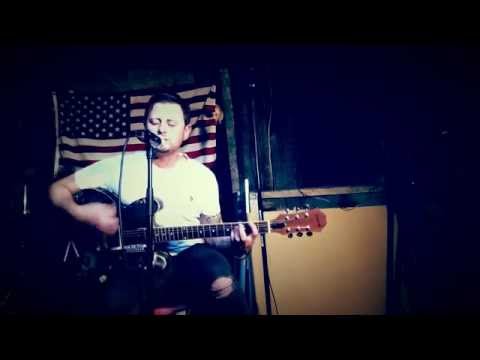 TC Helicon Mic Mechanic Vocal Effects Pedal Demo - Leo Dehoe