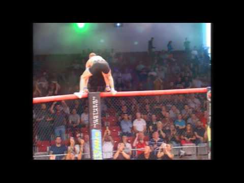 Alex Budiou V Ross McCorriston Clanwars 28