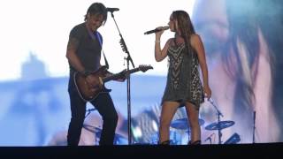 Keith Urban and Allison Fortier at Festival d&#39;été de Québec