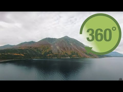 Kayaking Kluane in 360