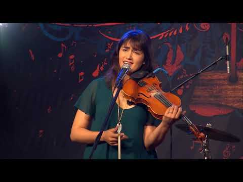 Phoebe Hunt "Take Me Home" LIVE on The Texas Music Scene