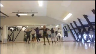 Fally Ipupa - ´Sexy Danse´ - Sara Galan