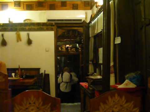 Bulgária: restaurante tradicional `` Hadjidraganovite Kashti “, Sofia (5/8) 14/09/2016 (quarta) 21h00