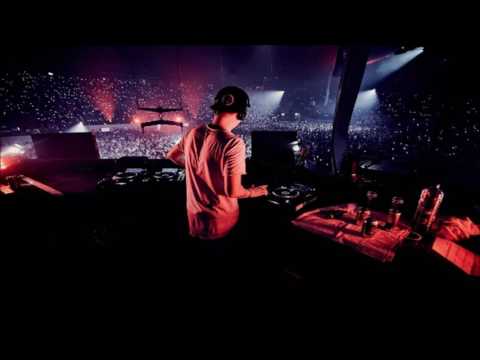 Robin Schulz ft. Jasmine Thompson - ID  (Ultra Music Festival 2017)