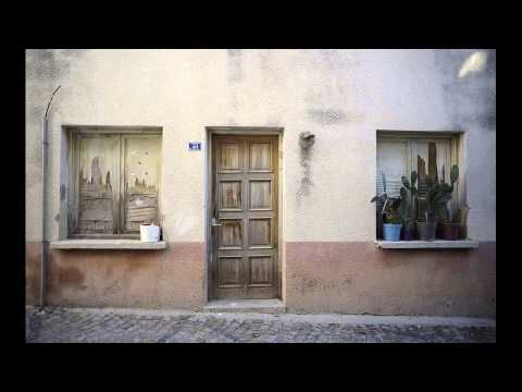 Δεν Ειν' Αυγή Να Σηκωθώ - Lyre 'n' Rapsody