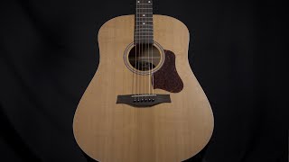 Video thumbnail for Seagull S6 Original Slim by MooreMusicGuitars