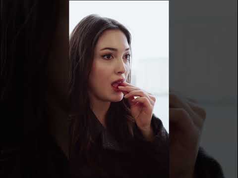 Maryam In Barbarossa/barbaroslar Actress Walking Cemre Gumeli #barbaroslar