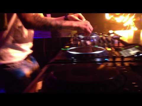 THE SICKEST SQUAD VS RANDY