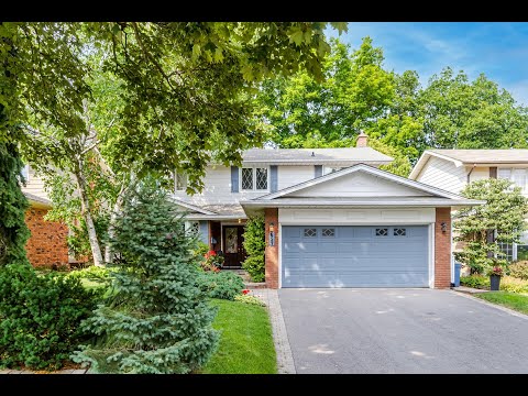 657 Montego Crescent, Burlington Home - Real Estate Properties