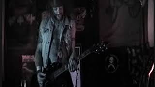 Crash (Tommy Lee&#39;s Methods Of Mayhem)