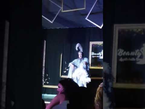 Summer night blues Albah Bernaux