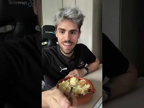 COMIENDO Bacalao con Patatas en directo y Paquete misterioso @CastanFit