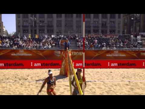 LarissaTalita x  Artacho Del SolarLaird