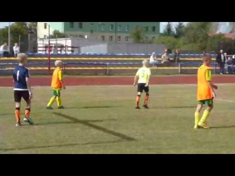 2.10.2016 r Sprotavia : Iskra Małomice  Liga Orlikow Podokręg Żagan (1))