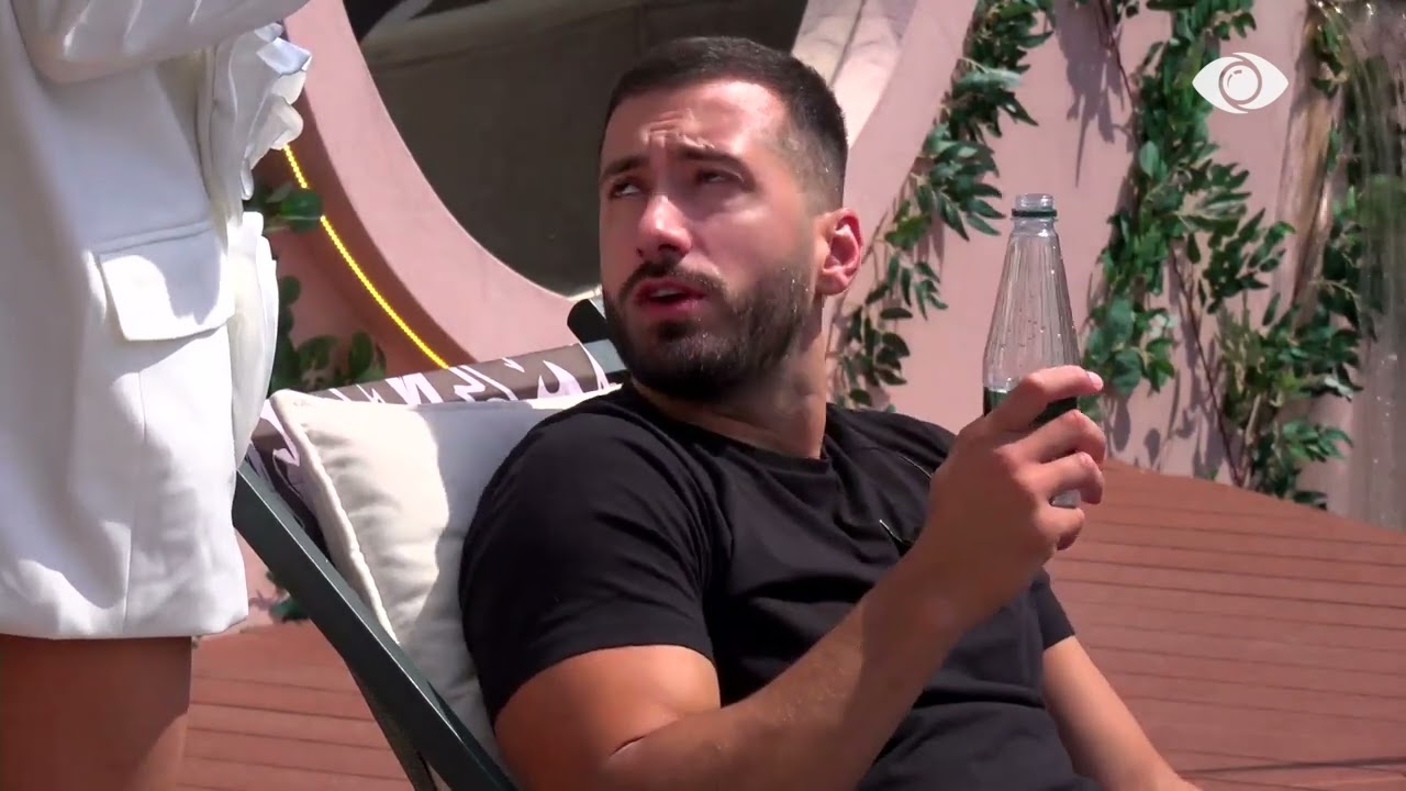 “Nuk meriton as të të puth”/ Loredana i përgjigjet Jozit: Nuk të dua më