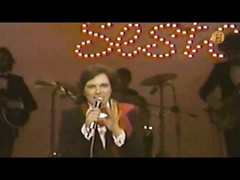 Videoclip de Triángulo de Amor — Camilo Sesto