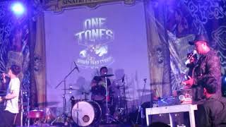 Download lagu ONE TONES live mp3 Download lagu ONE TONES live mp3