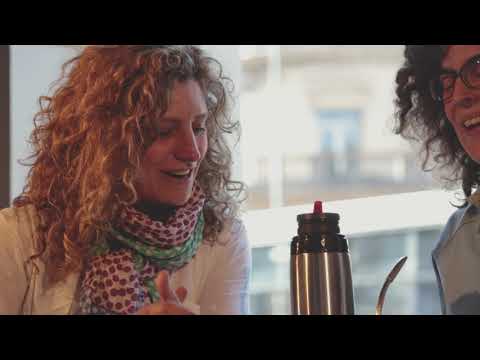 Ana Prada, Samantha Navarro y Christian Cary presentan: Raíces