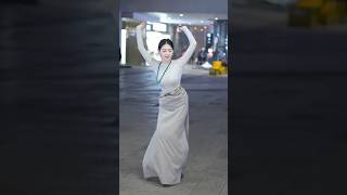 Download lagu LiLi,  Tibetan woman is so beautiful❤️ mp3