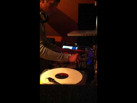 Ryan Leslie  R'n'B megamix / Dj iBeatz & Blackbeats.fm