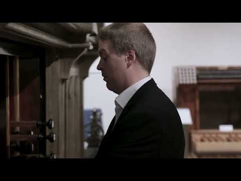 Stefan Donner spielt Brahms