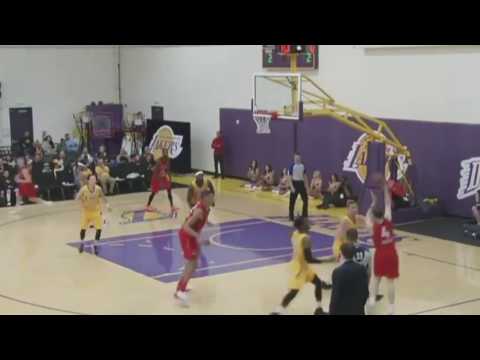 Raptors 905 Highlights: Leslie's Two-Handed Slam - March 4, 2017