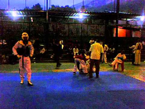 Adalberto Simões (Azul) vs Luiz Victor (Vermelho) - Round 1