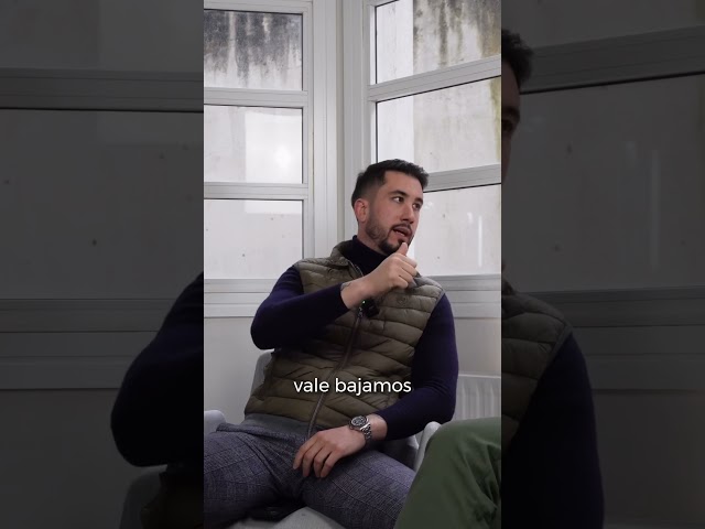 Vídeo relacionado con Consultor fiscal para sobrevivientes de temporada de impuestos Camiseta