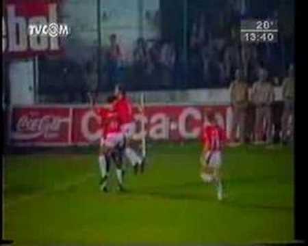 Luis Fernando Bicicleta contra Olímpia 1989