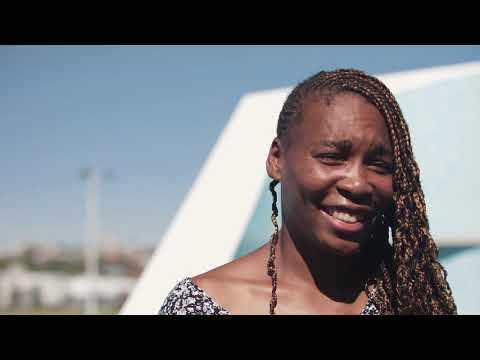 Venus Williams hits Bondi Beach | Sydney International 2018