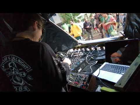 🎛️🎚️Memorias de una Masacre Neuronal🎚️🎛️ 🏴‍☠️💣 Xompax - Occulta Records. /Live Abstract Act.💣🏴‍☠️