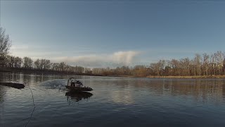 RC ATHLETES - AquaCraft Cajun Commander & Bristol Trawler Daylight Running Video