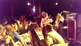 Buckcherry - Too Drunk