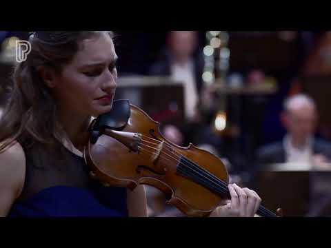 Saint-Saëns Danse Macabre, Orchestre de Paris, Eva Zavaro