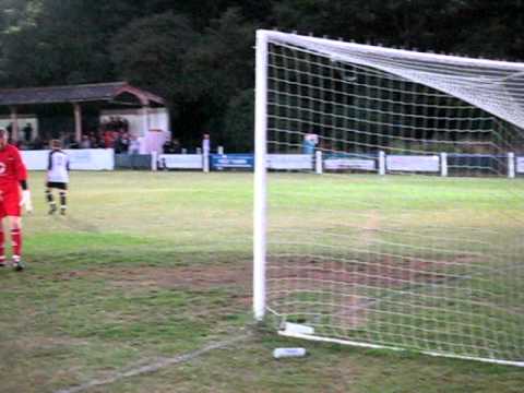 Herne Bay 2 Deal Town 1 (17:08:2011) Neil Perkins