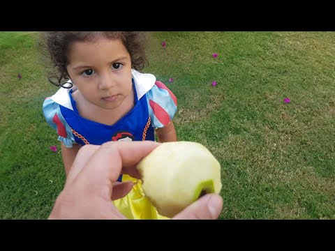 YAPRAK Pamuk Prenses Oldu Elmasını Yere düşürdü Anne Kız Tv