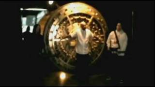 Cold - Suffocate (featuring Sierra Swan)