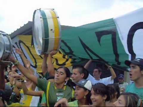 "Quindío vs Caldas - Amistoso Estadio San José" Barra: Artillería Verde Sur • Club: Deportes Quindío