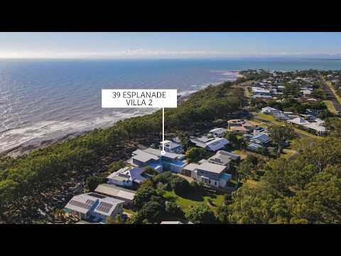 Villa 2/39 Esplanade, Point Vernon, QLD 4655, 3房, 4浴, House