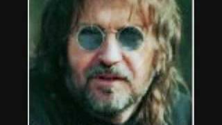 Ray Wiley Hubbard -- 2 songs from Something About the Night.wmv