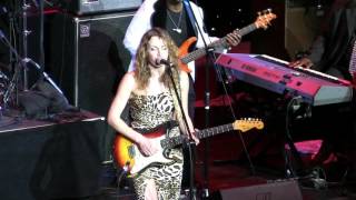 Ana Popovic LRBC Jan 2014 "Boys' Night Out"