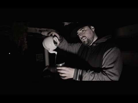 Gilly Man Giro - Out of my Mind [Official Video]