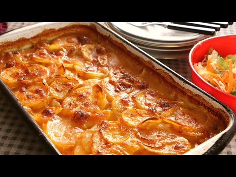 Posni krompir sa lukom zapečen u rerni. Topi se u ustima. Svi ga volimo! Jeftino, brzo, ukusno!