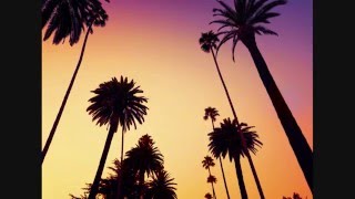 The Mamas &amp; The Papas  -  California Dreamin&#39; -- HQ Audio ~ Lyrics