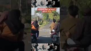 Download lagu Video lucu saat naik motor, ngejek cewek naik motor bikin ngakak #shorts mp3