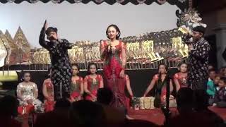 Download lagu Cak percil - lagi syantik mp3