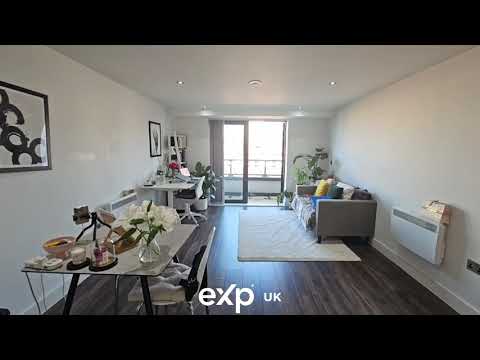 The Quadrant, Birmingham City Centre, B1 3RL