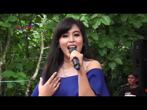 Ungkapan Hati - Ria Mustika | New Pallapa Tompe (2017)