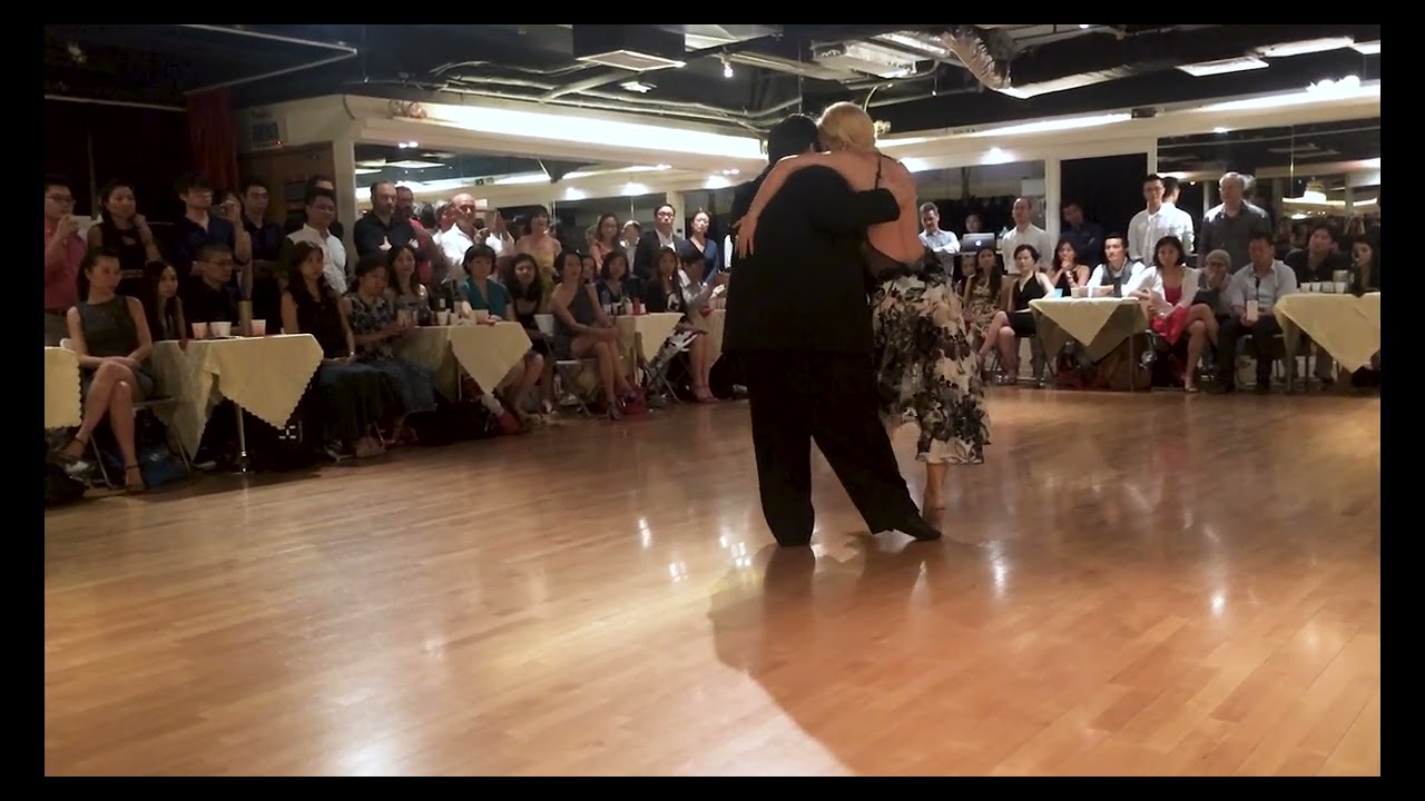 Alejandra Mantiñan & Aoniken Quiroga 1/3 - Destino De Flor (Carlos Di Sarli) - Hong Kong